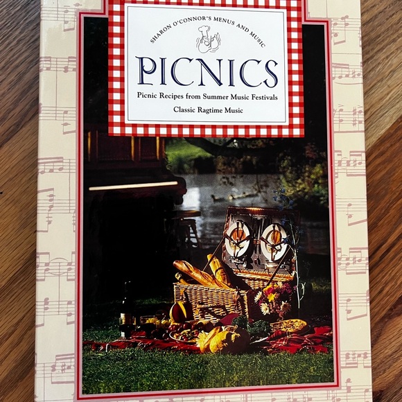Volume 2 Picnics Menu Cookbook And Cassette Sharon O'Connor's Menus And Music - Picture 1 of 7